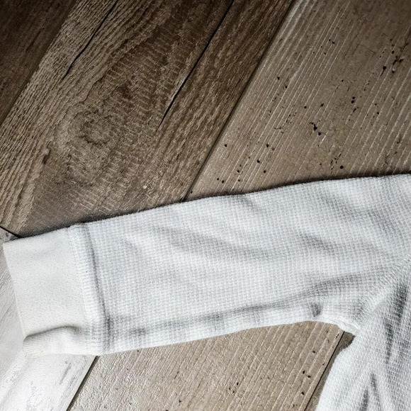 Disney and Jumping Beans Size 18m Mickey Mouse Long Sleeve Knit Bodysuit EUC - Picture 8 of 12